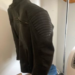 Leather Motorcycle Riding Jacket size small. Has padding on arms and back